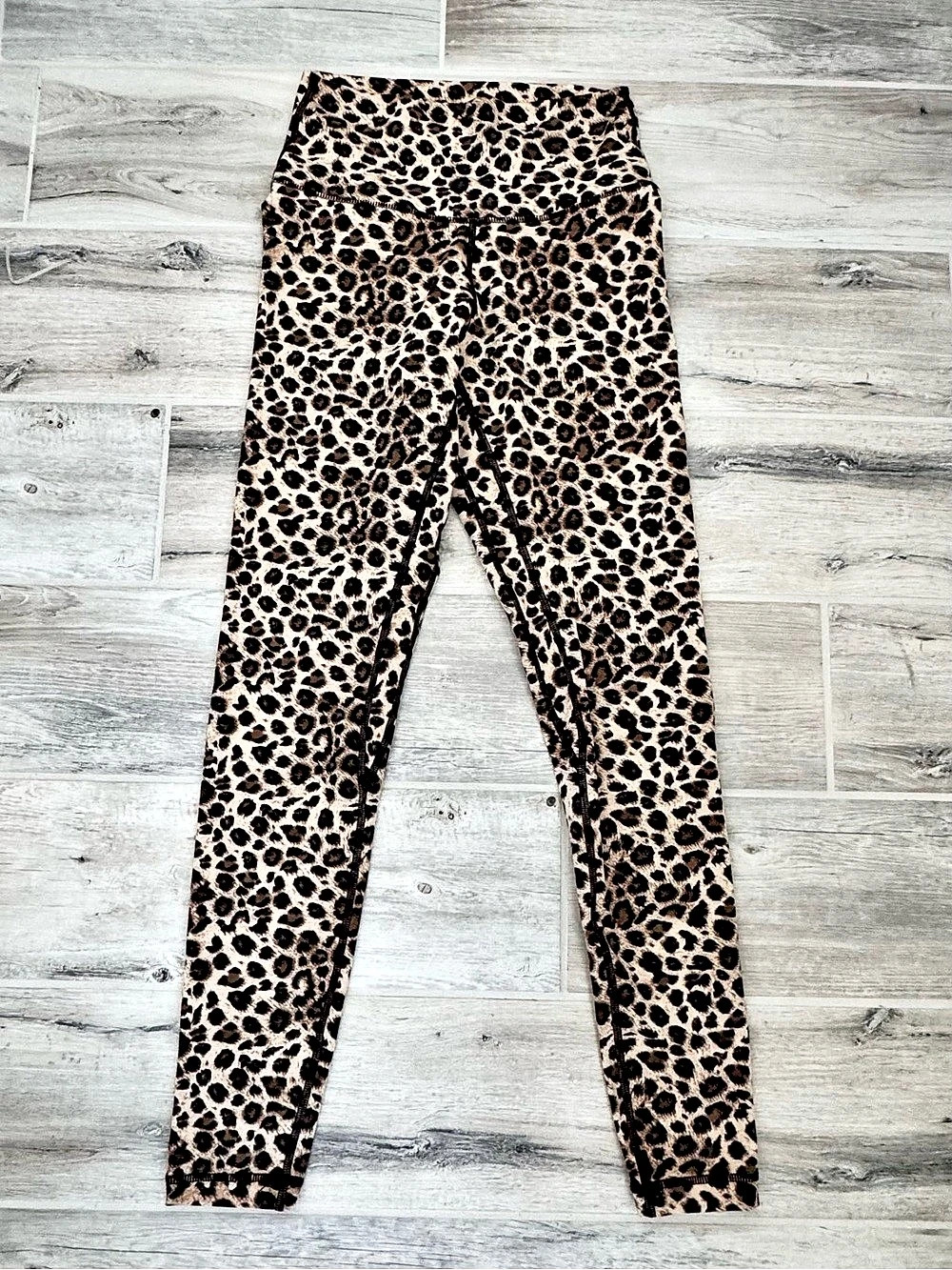 Colorfulkoala High Waisted Leopard Brown Black Print Leggings